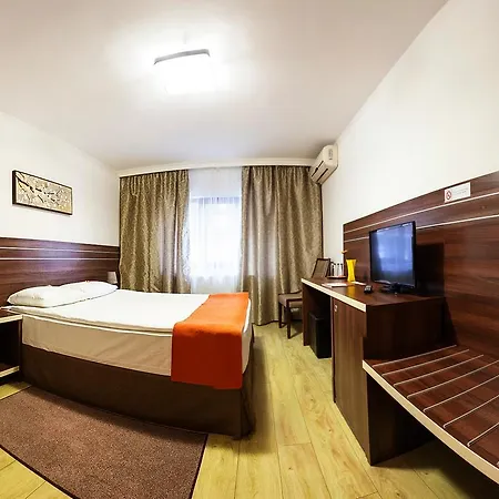 Citadella Hotell 3*